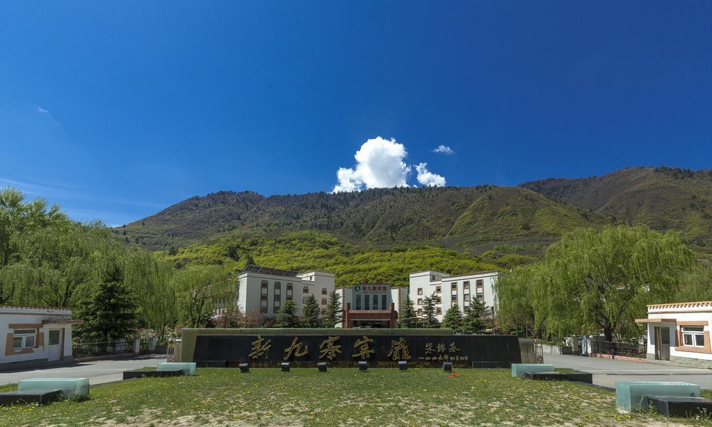 New Jiuzhai Hotel Jiuzhaigou Bagian luar foto